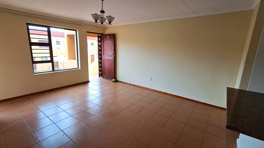 2 Bedroom Property for Sale in Ferndale Western Cape